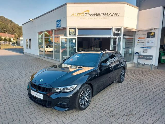 BMW 3 Serie 320 M-Sport xDrive 320d