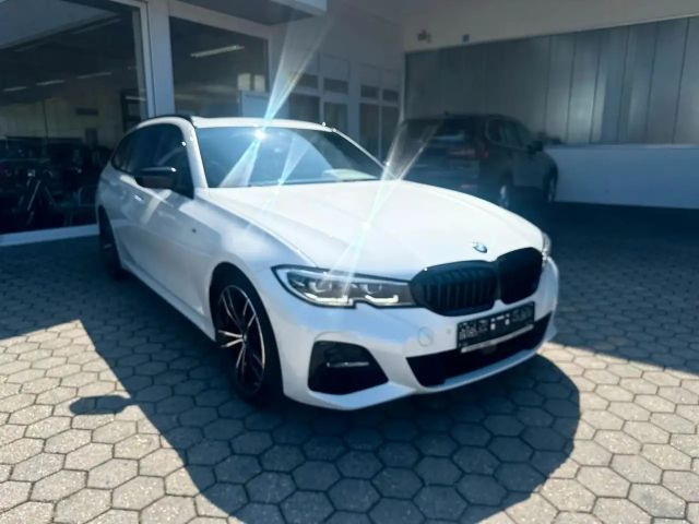 BMW 3 Serie 320 M-Sport xDrive Touring 320d