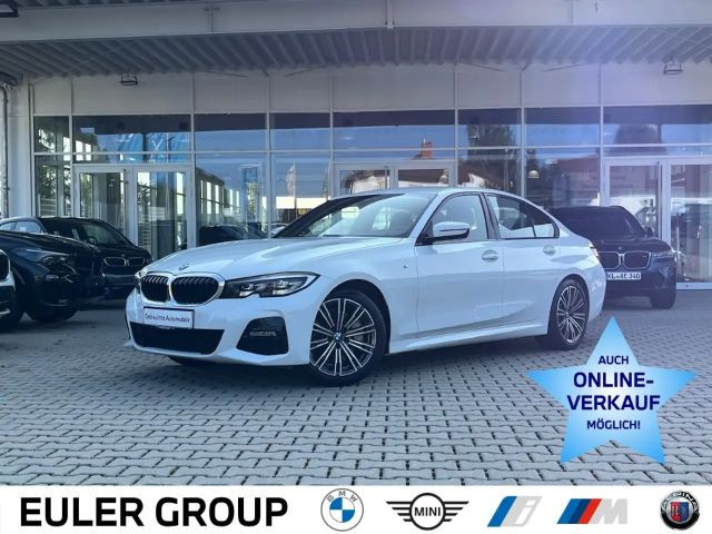 BMW 3 Serie 330 M-Sport xDrive Limousine 330i