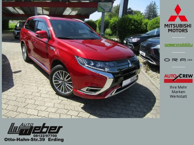 Mitsubishi Outlander 4WD MIVEC