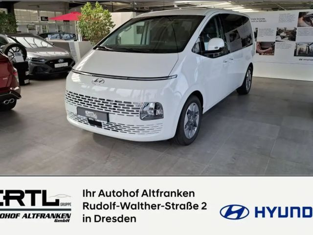 Hyundai Staria 2.2 CRDi Trend