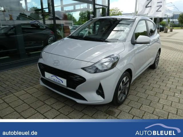 Hyundai i10 1,2 Advance*Navi*Alu*SH*Kamera