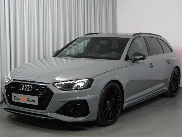 Audi RS4 Avant