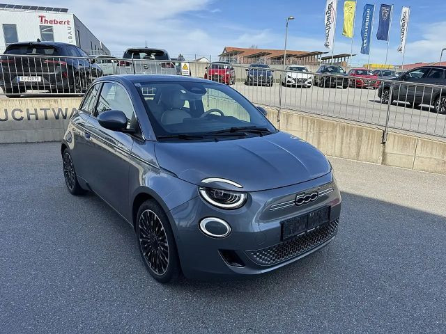 Fiat 500e La Prima 42 kWh