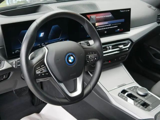 BMW 3 Serie 320 xDrive 320e