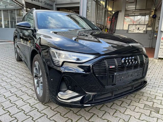 Audi e-tron Quattro S-Line 55