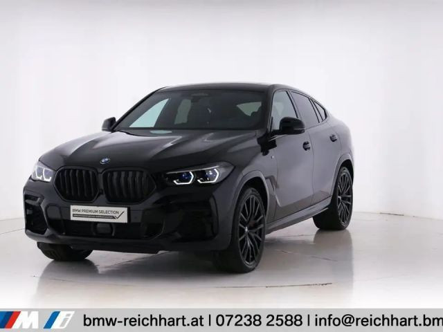 BMW X6 M50i