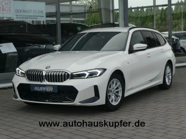 BMW 3 Serie 320 M-Sport Touring 320i