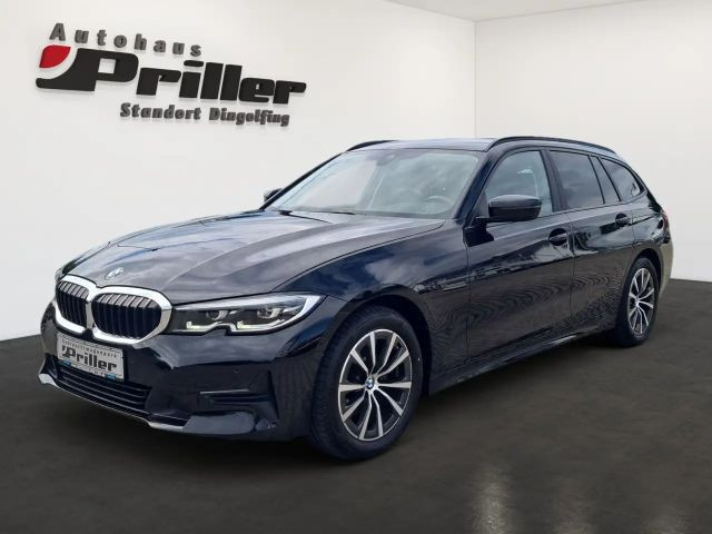 BMW 3 Serie 320 Touring Advantage pakket 320d