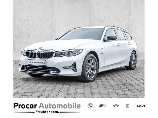 BMW 3 Serie 320 Sport Line 320e