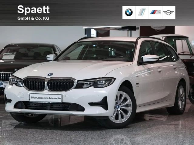 BMW 3 Serie 320 Touring Advantage pakket 320e