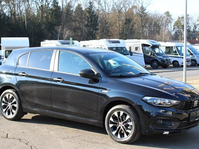 Fiat Tipo CityCross Turbo Life