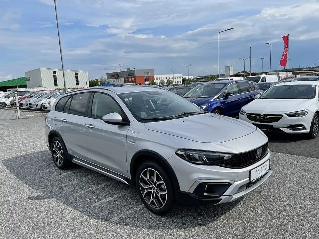 Fiat Tipo Cross