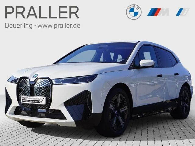 BMW iX xDrive40