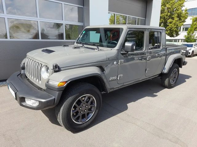 Jeep Gladiator Overland 4x4