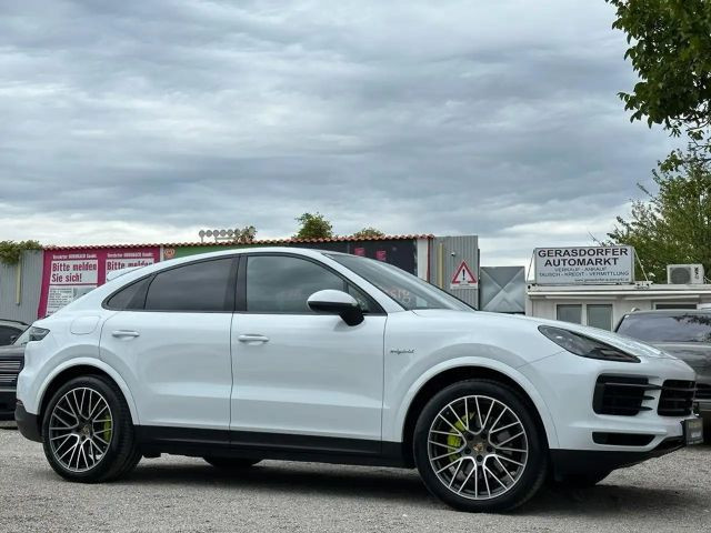 Porsche Cayenne E-Hybrid Coupé