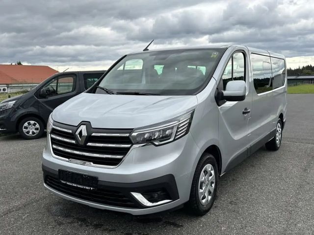 Renault Trafic Life dCi 150 Blue Grand