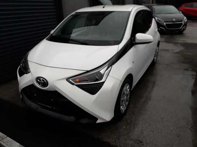 Toyota Aygo X-play VVT-i Play