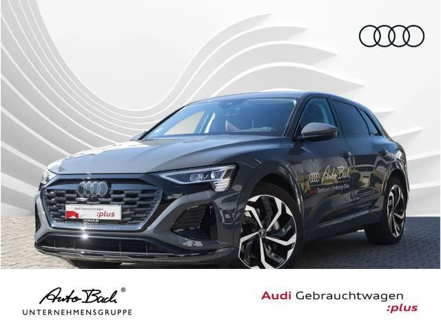 Audi Q8 e-tron Quattro S-Line 50