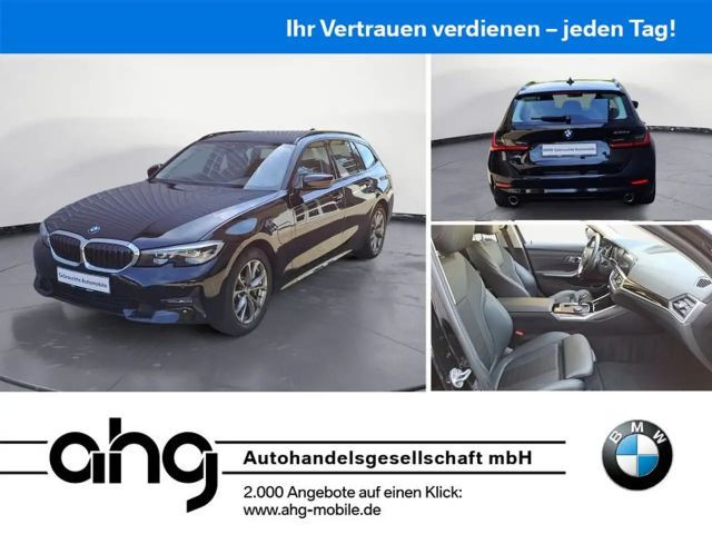 BMW 3 Serie 330 Sport Line Touring 330e