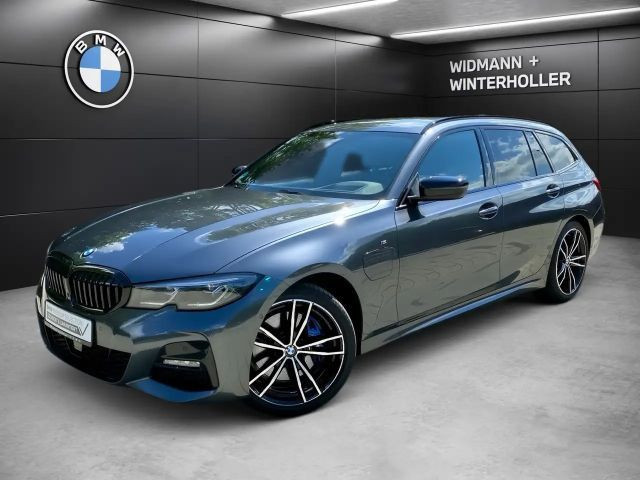 BMW 3 Serie 330 M-Sport Touring 330e