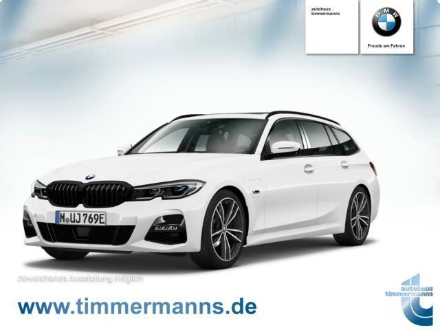 BMW 3 Serie 330 xDrive Touring 330e