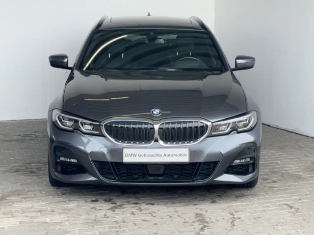 BMW 3 Serie 330 M-Sport xDrive Touring