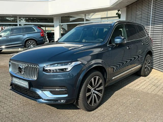 Volvo XC90 AWD Plus Bright