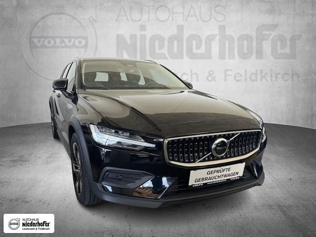 Volvo V60 Cross Country AWD Geartronic Core