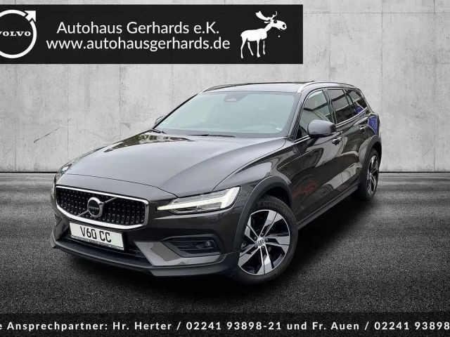 Volvo V60 Cross Country AWD Ultimate