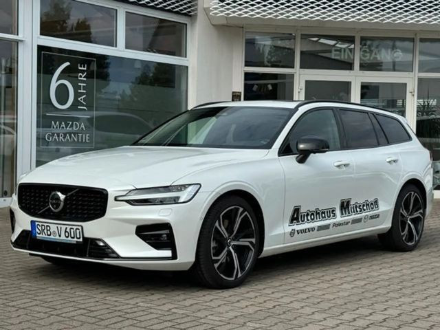 Volvo V60 Plus Dark