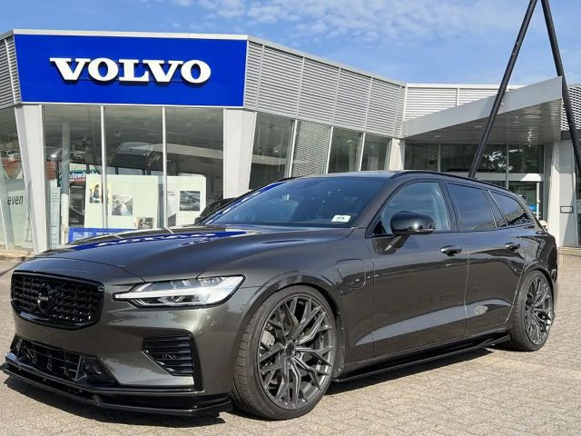 Volvo V60 R-Design T6 Hybrid