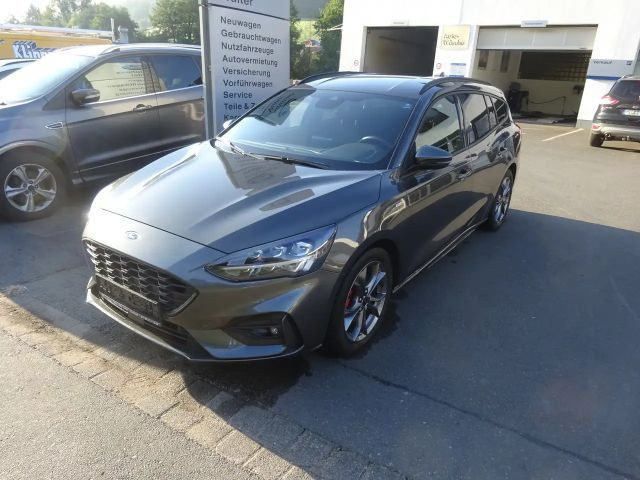 Ford Focus ST Line