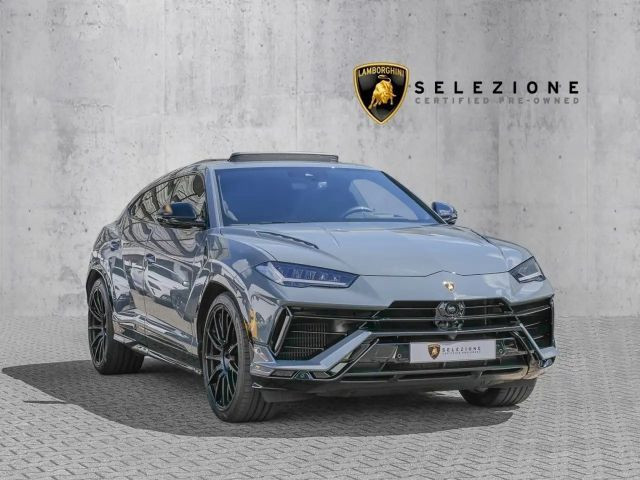 Lamborghini Urus S