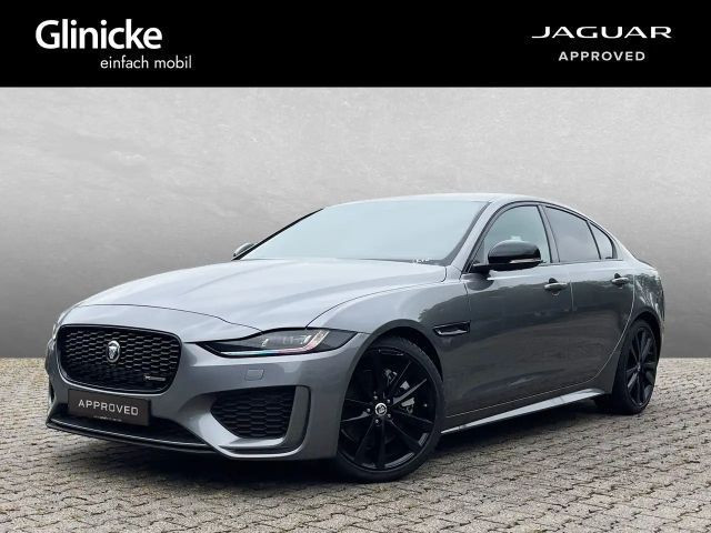 Jaguar XE R-Dynamic SE