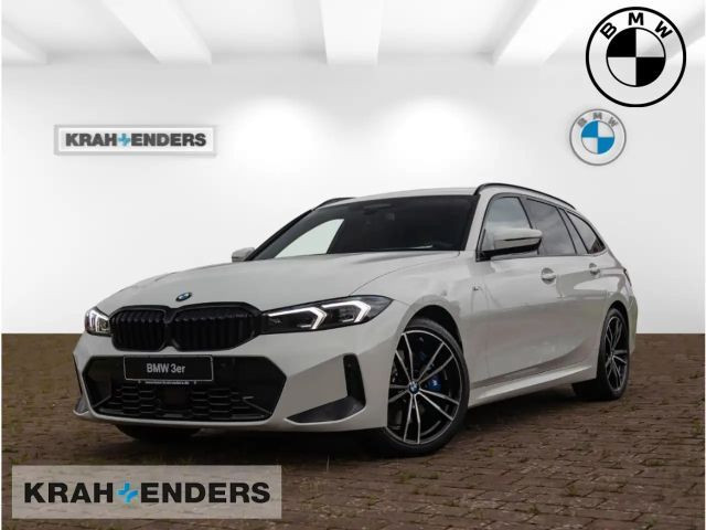 BMW 3 Serie 330 ixDriveMSport+Navi+HUD+RFK NP 78.970,-