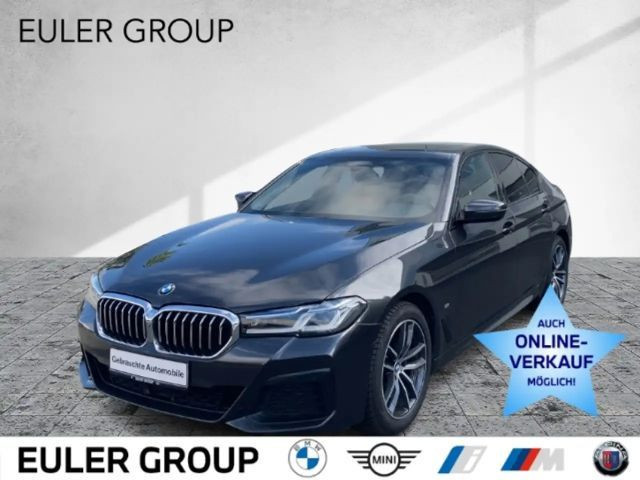 BMW 5 Serie 520 M-Sport Sedan 520i