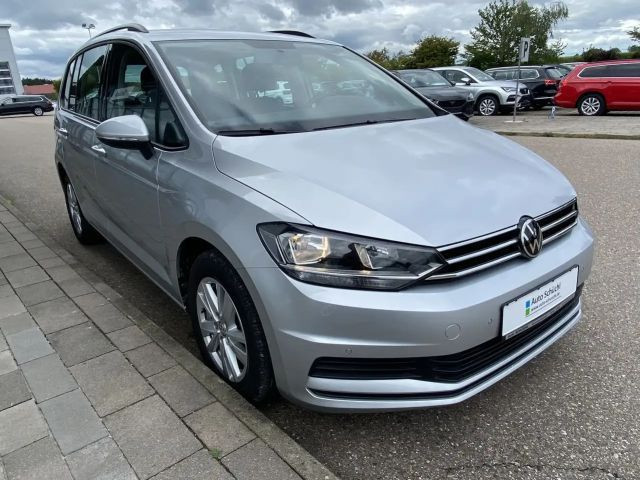 Volkswagen Touran Comfortline 1.5 TSI