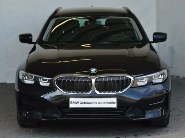 BMW 3 Serie 320 Touring Advantage pakket