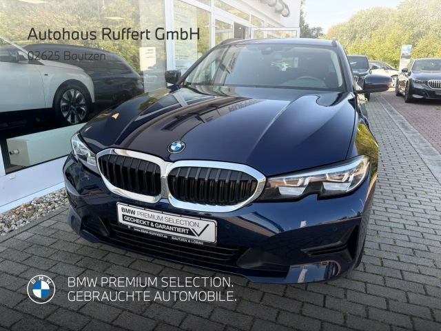 BMW 3 Serie 320 Touring Advantage pakket 320i