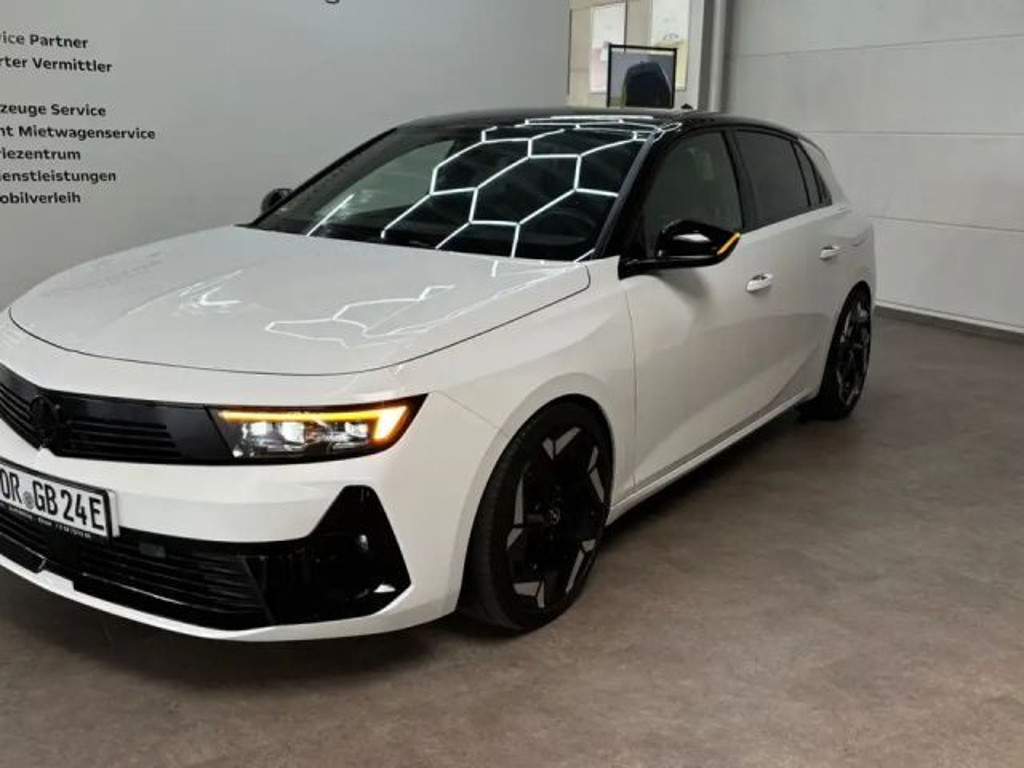 Opel Astra Innovation Hybrid GSe