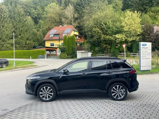 Toyota Corolla Cross Active Vierwielaandrijving Hybride