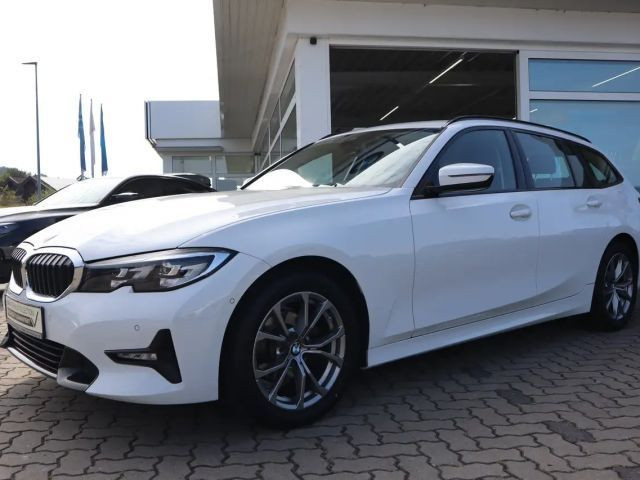 BMW 3 Serie 318 Sport Line Touring 318d