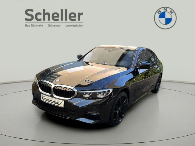 BMW 3 Serie 330 M-Sport xDrive Limousine 330e