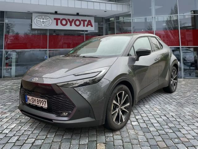 Toyota C-HR Team D