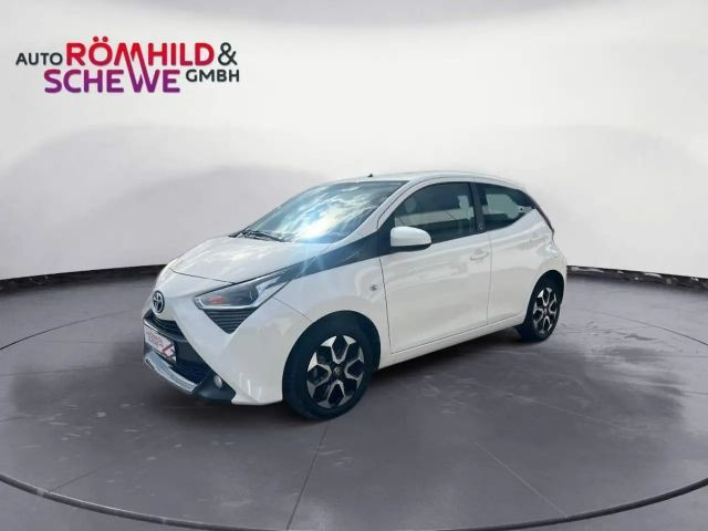 Toyota Aygo X Team D Play