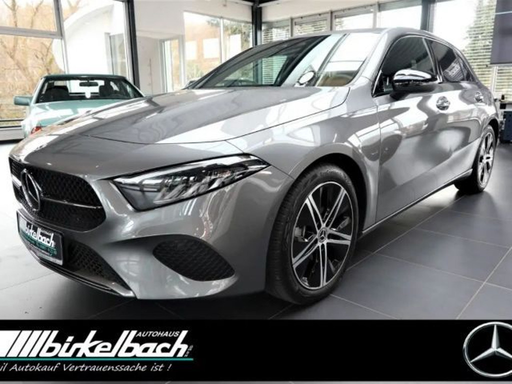 Mercedes-Benz A-Klasse A 200 Progressive