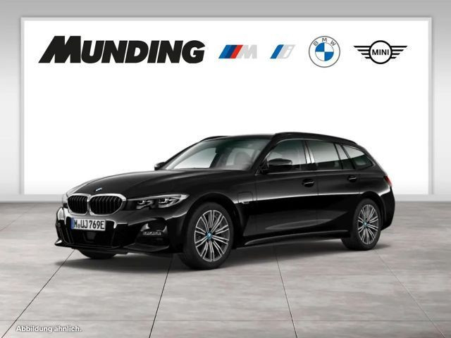 BMW 3 Serie 330 M-Sport xDrive Touring 330e