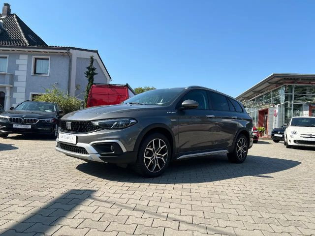 Fiat Tipo Station wagon Cross