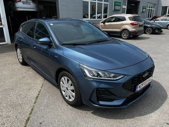 Ford Focus EcoBoost ST Line